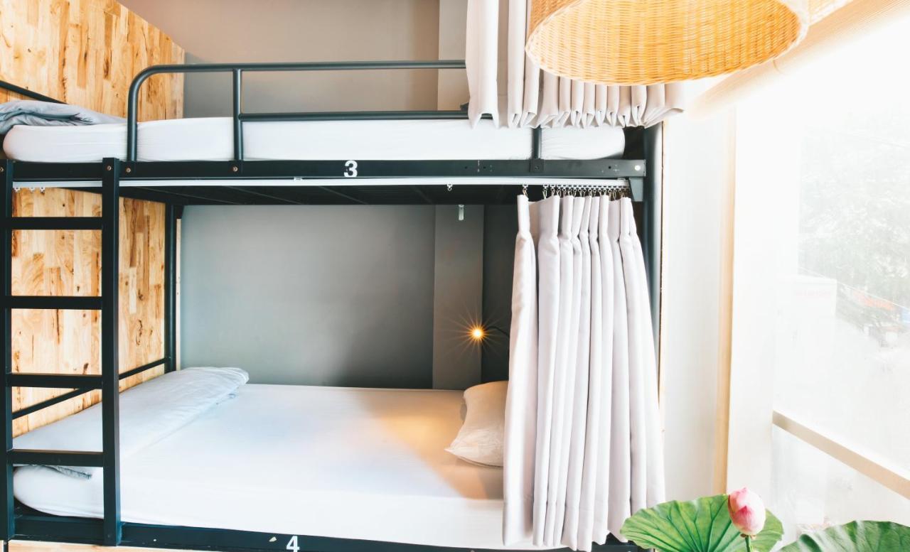 The Art - Vitamin Smiles Hostel Bandar Ho Chi Minh Luaran gambar