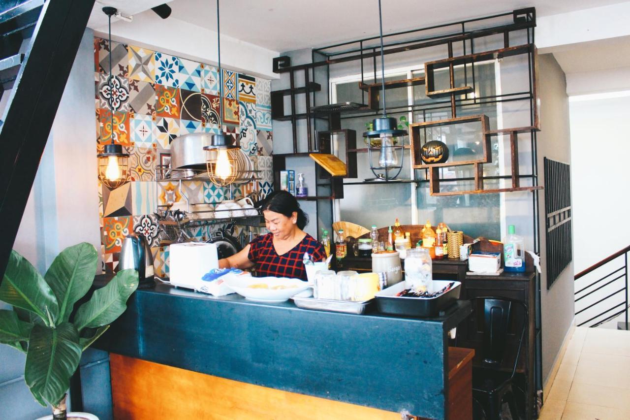 The Art - Vitamin Smiles Hostel Bandar Ho Chi Minh Luaran gambar