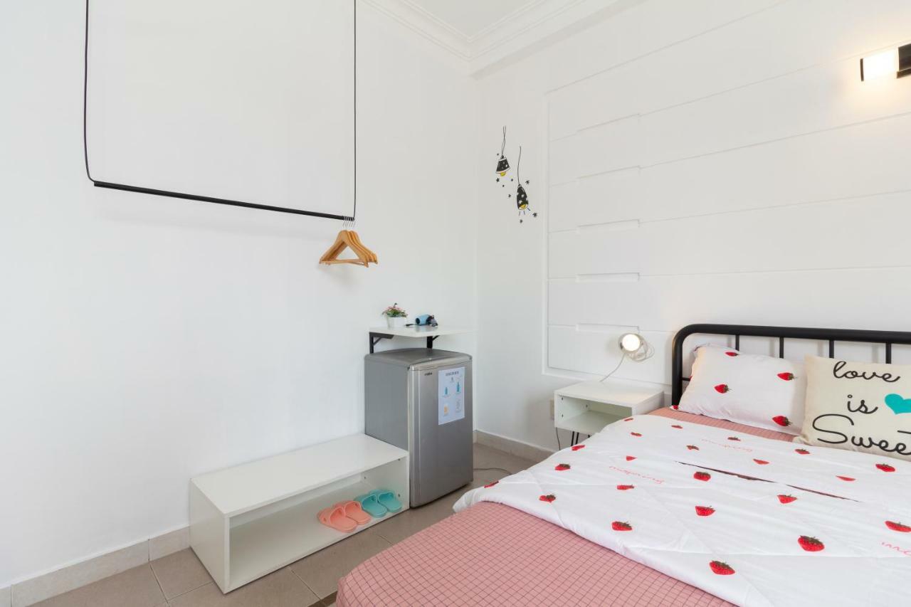 The Art - Vitamin Smiles Hostel Bandar Ho Chi Minh Luaran gambar