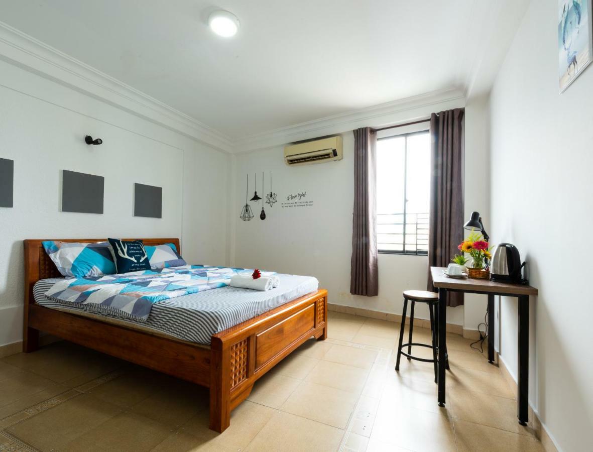 The Art - Vitamin Smiles Hostel Bandar Ho Chi Minh Luaran gambar