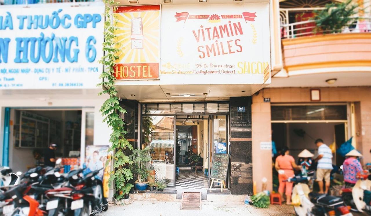 The Art - Vitamin Smiles Hostel Bandar Ho Chi Minh Luaran gambar