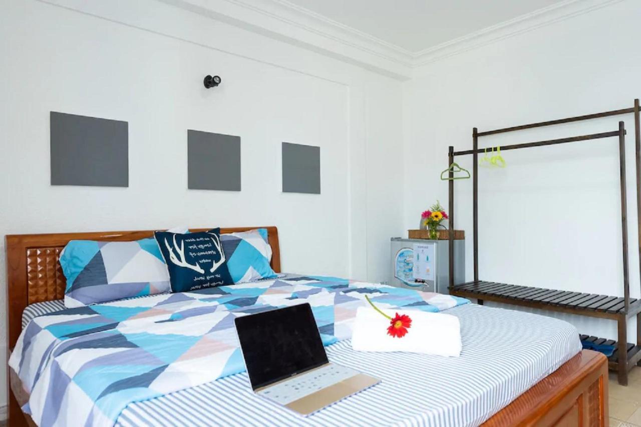 The Art - Vitamin Smiles Hostel Bandar Ho Chi Minh Luaran gambar