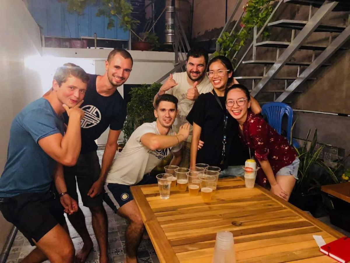 The Art - Vitamin Smiles Hostel Bandar Ho Chi Minh Luaran gambar