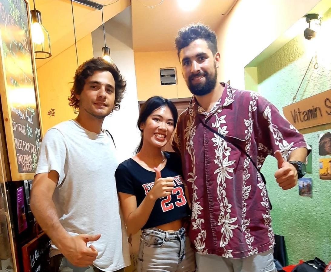 The Art - Vitamin Smiles Hostel Bandar Ho Chi Minh Luaran gambar